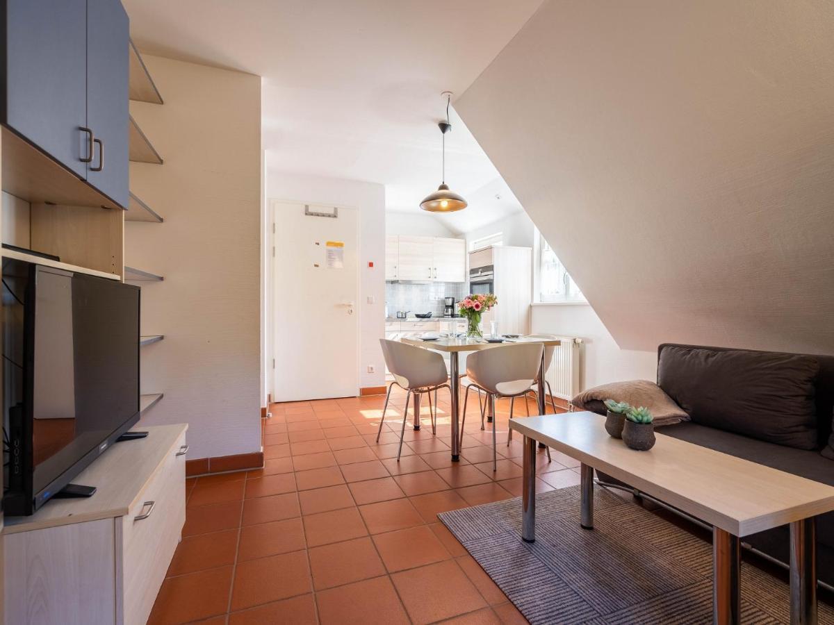 Feriendorf Rugana - Klassik Appartement Mit 1 Schlafzimmer B21 Dranske Exterior foto